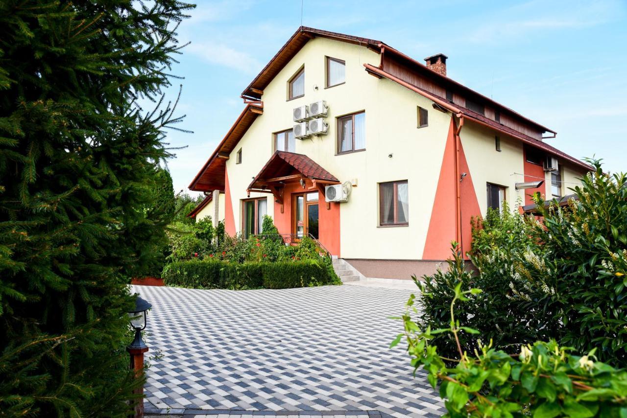 Casa Moteasca Hotel Mihai Viteazu  Exterior photo