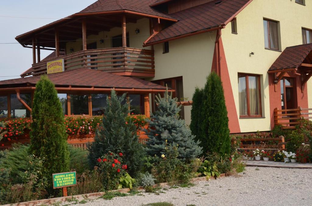 Casa Moteasca Hotel Mihai Viteazu  Exterior photo